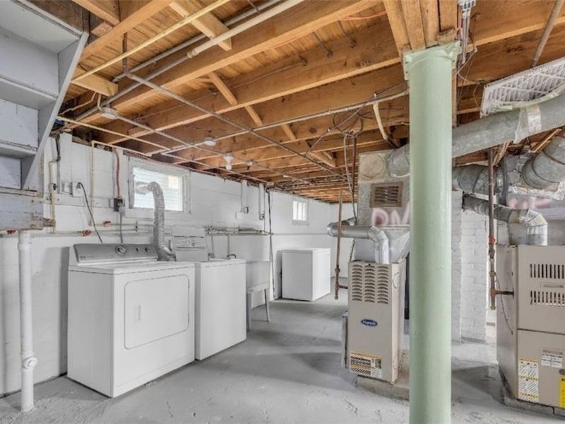 3992 E 26th Street, Unit 1/DN, Newburgh Heights, OH 44105 Photo 15