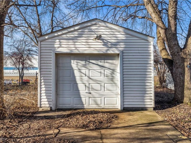 3992 E 26th Street, Unit 1/DN, Newburgh Heights, OH 44105 Photo 18