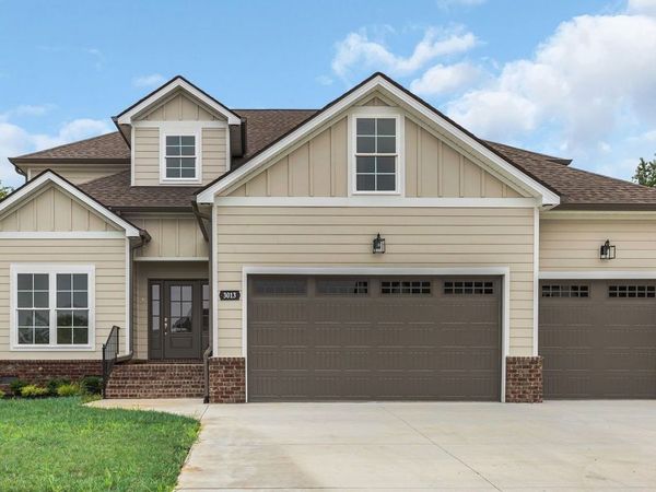 3013 Shady Forest Dr, Murfreesboro, TN 37128