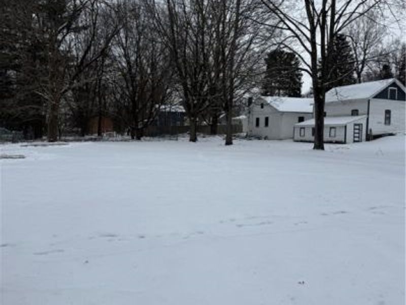 541 Day Street, Ravenna, OH 44266 Photo 2