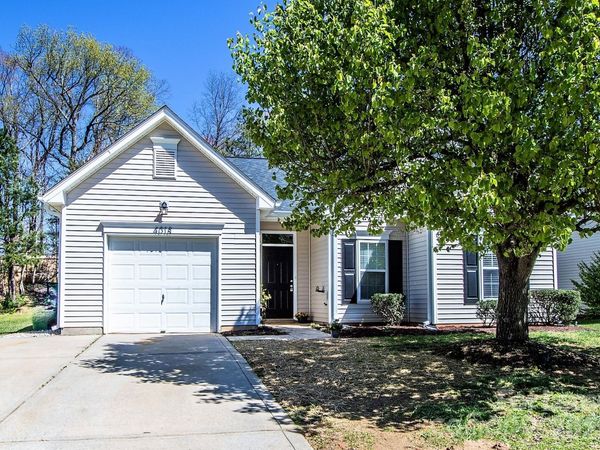 4018 Far West Drive, Charlotte, NC 28269