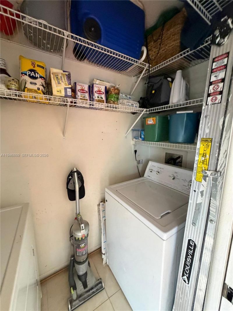 4944 NW 102nd Ave, Unit 204-3, Doral, FL 33178 Photo