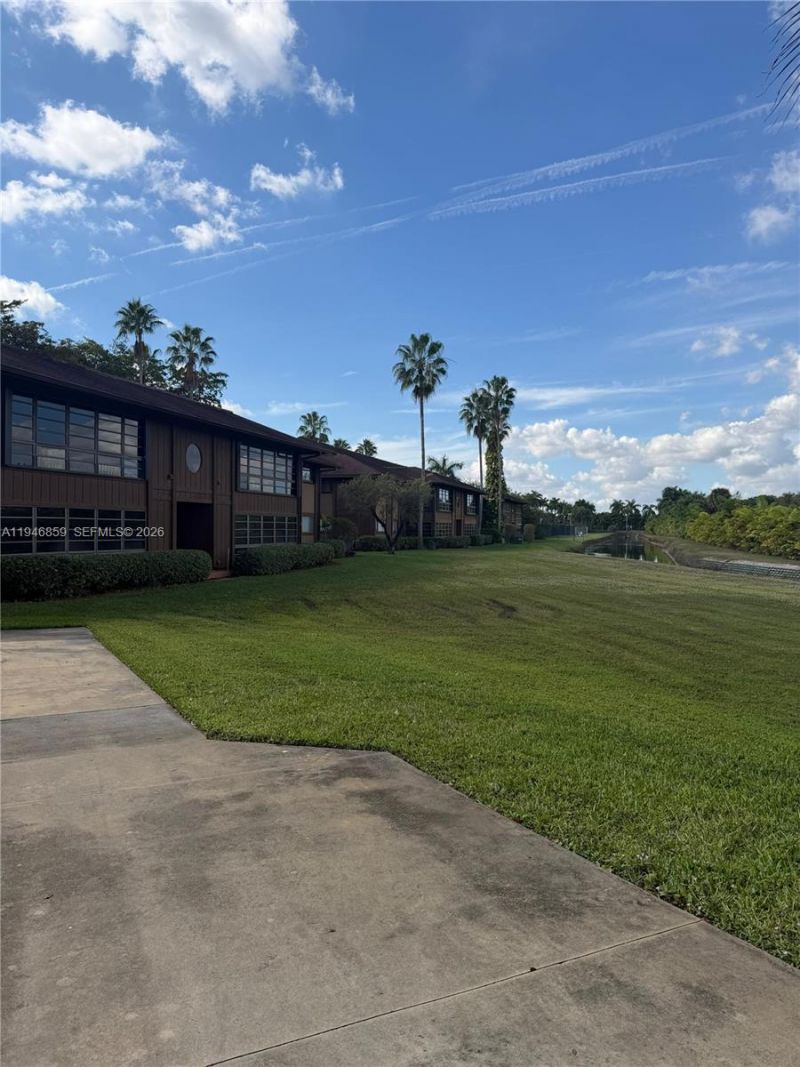 4944 NW 102nd Ave , Unit 204-3, Doral, FL 33178 Photo