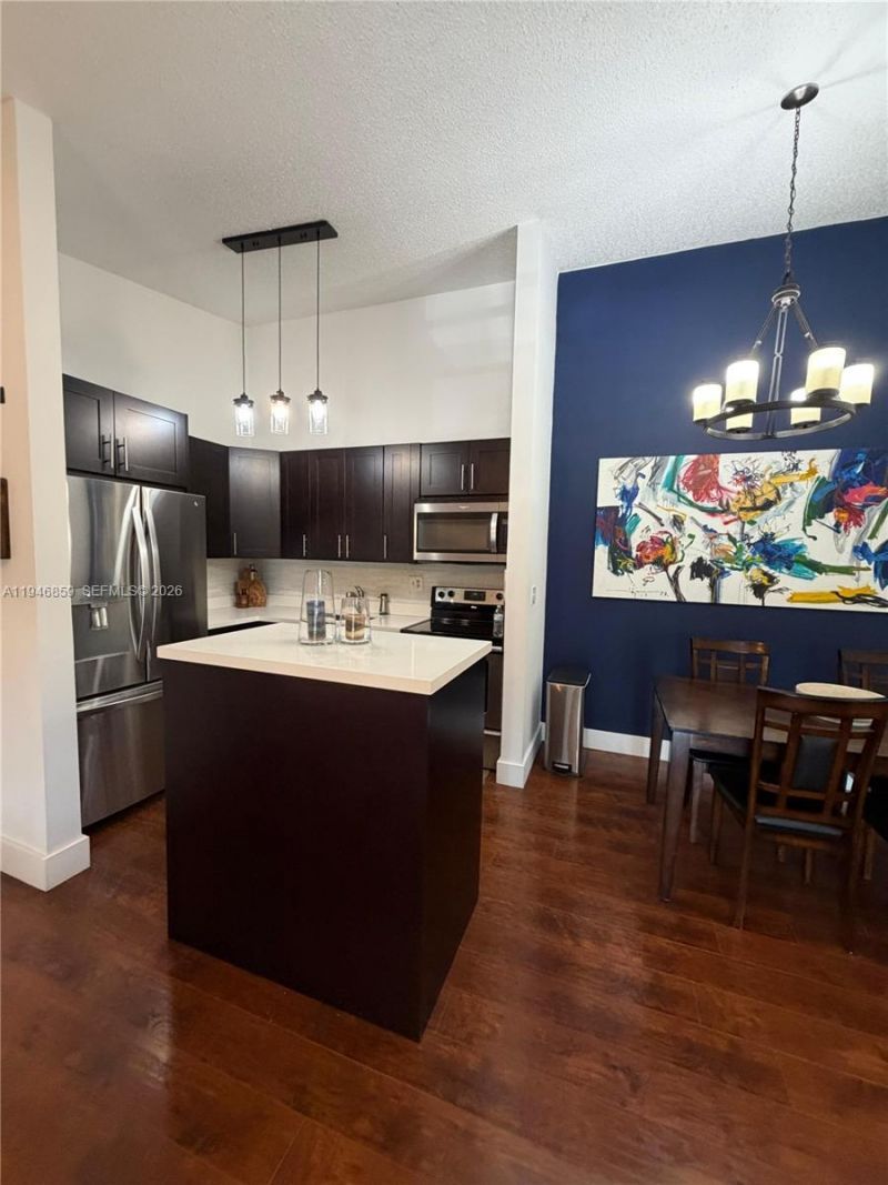 4944 NW 102nd Ave , Unit 204-3, Doral, FL 33178 Photo