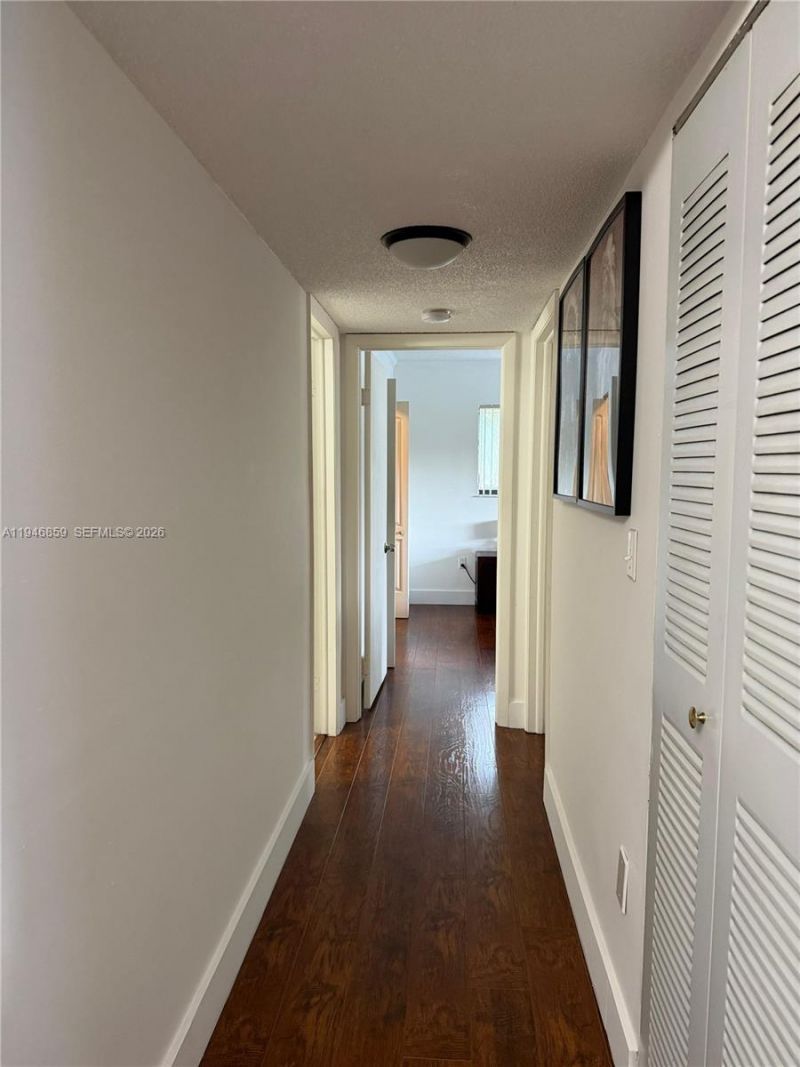 4944 NW 102nd Ave , Unit 204-3, Doral, FL 33178 Photo