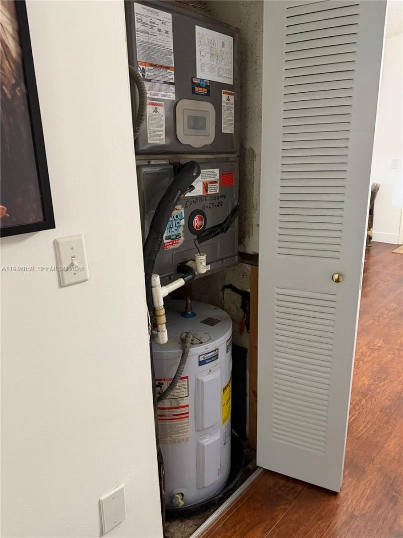 4944 NW 102nd Ave , Unit 204-3, Doral, FL 33178 Photo