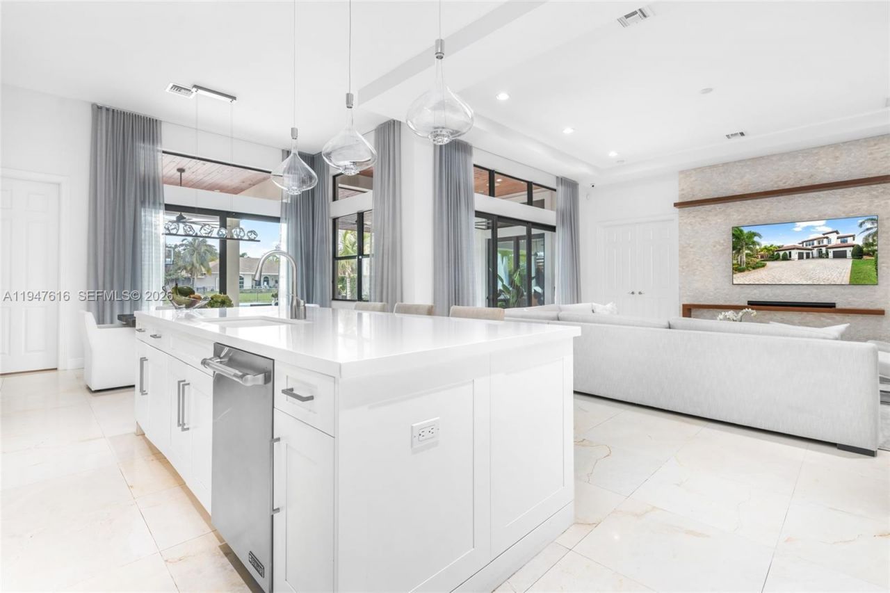 10220 Sweet Bay Ct, Parkland, FL 33076 Photo