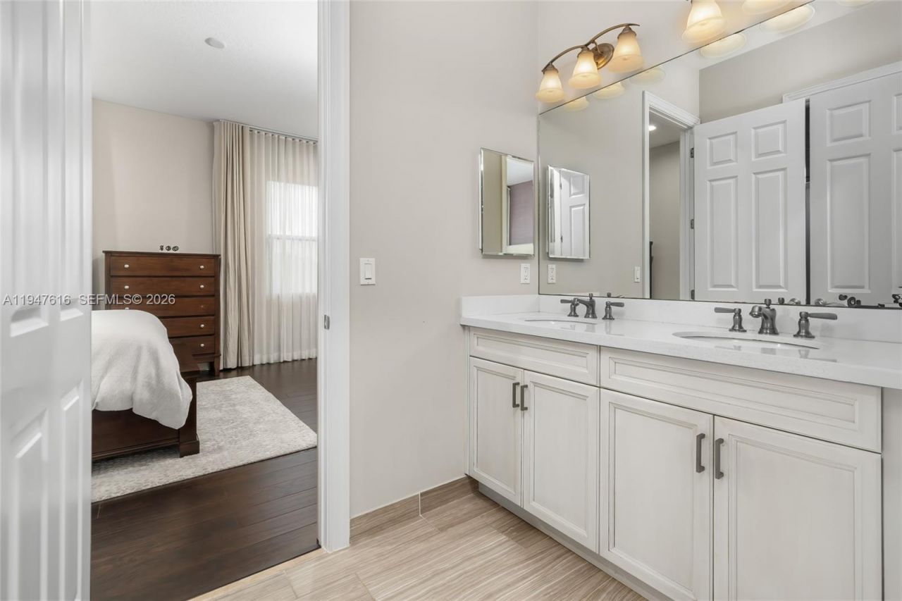 10220 Sweet Bay Ct, Parkland, FL 33076 Photo