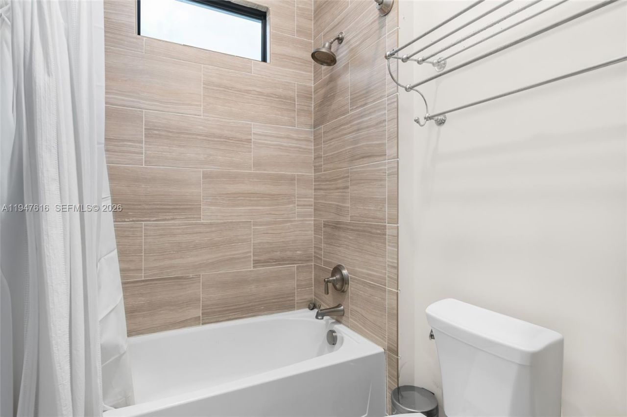 10220 Sweet Bay Ct, Parkland, FL 33076 Photo