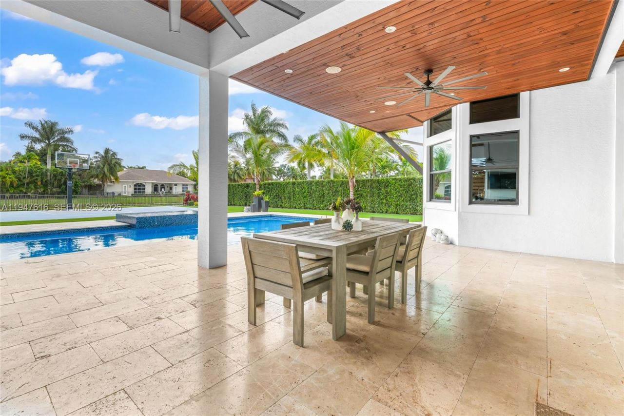 10220 Sweet Bay Ct, Parkland, FL 33076 Photo