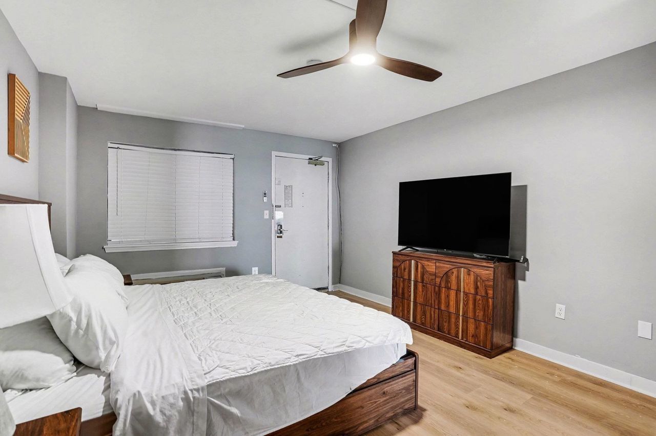 200 76th Ave. N Photo 32