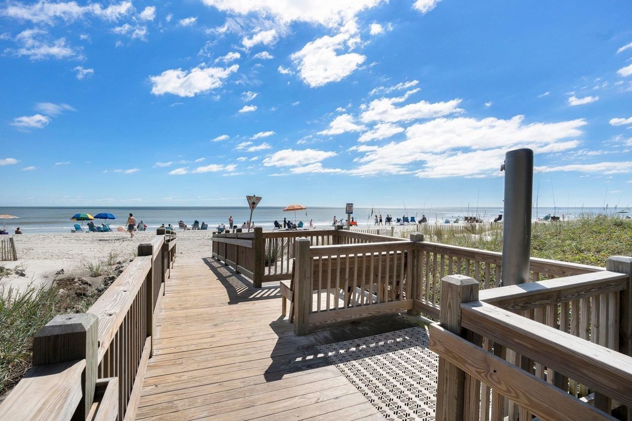 200 76th Ave. N Photo 5