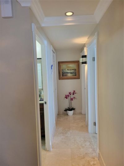 3233 NE 34th Street, Unit 322, Fort Lauderdale, FL 33308 Photo