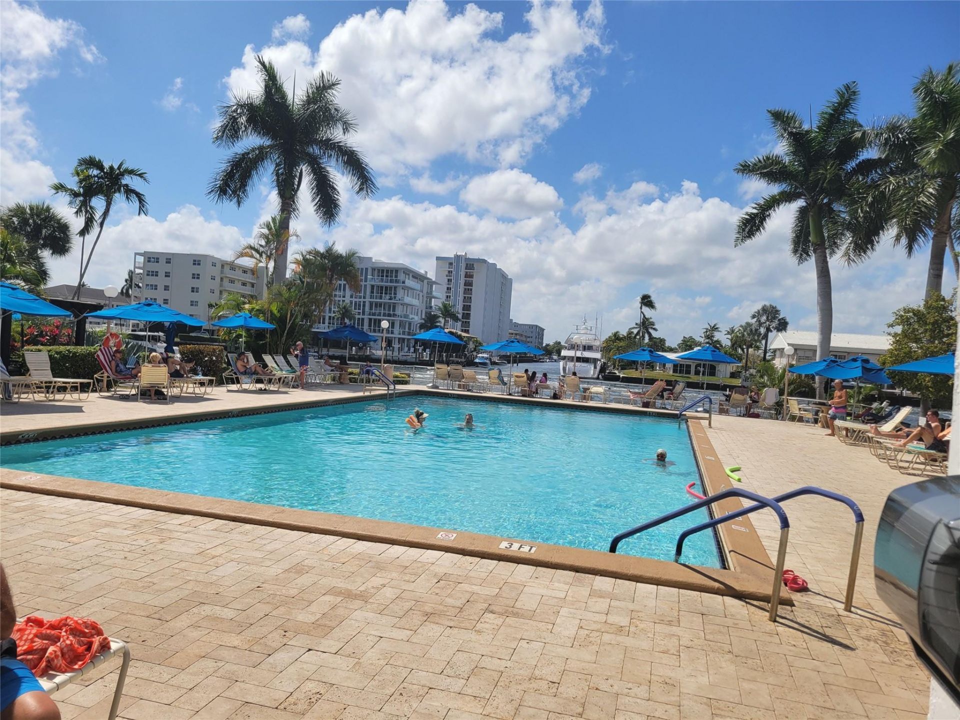 3233 NE 34th Street, Unit 322, Fort Lauderdale, FL 33308 Photo