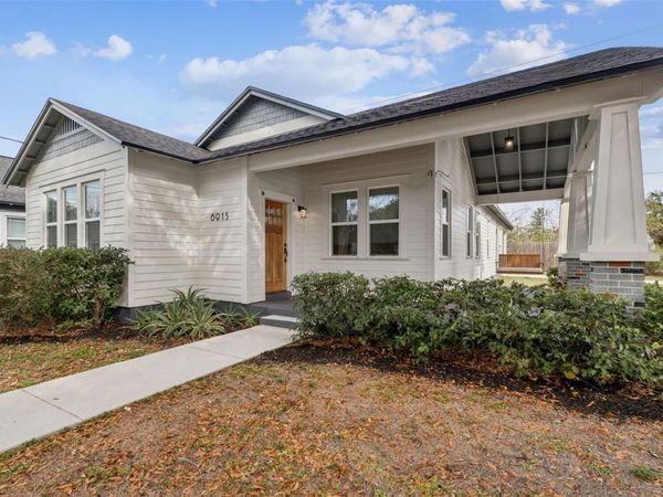 6915 N CENTRAL AVENUE, TAMPA, FL 33604