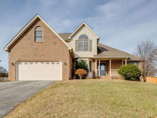 106 Meadow Court, Gray, TN 37615