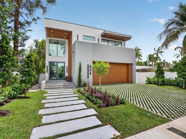 604 SW 7th St, Fort Lauderdale, FL 33315