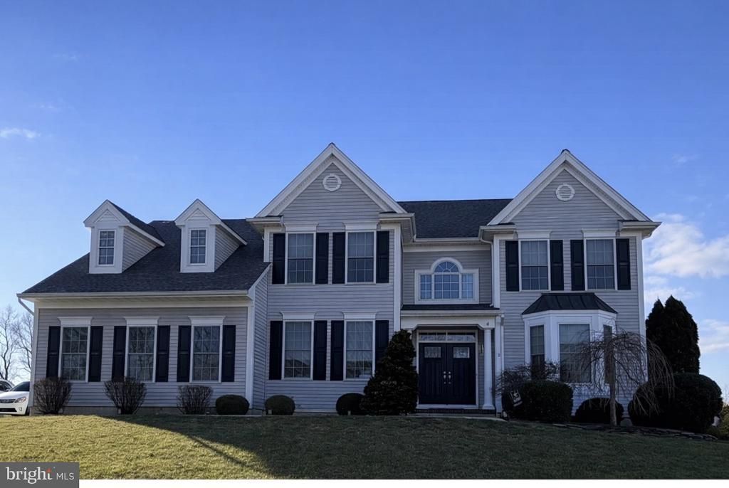 2 Matthew Court, Cream Ridge, NJ 08514 Main Photo