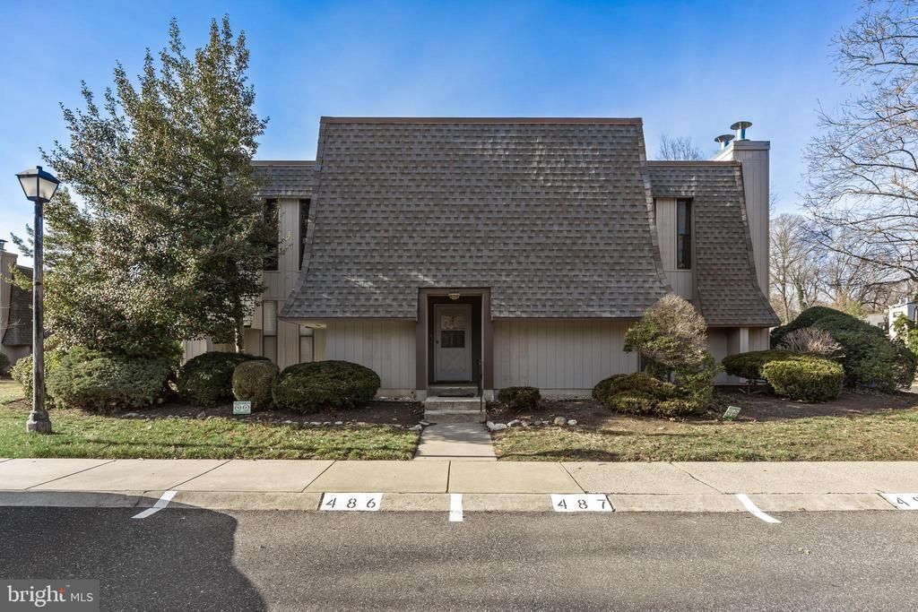 25 S Church Road, Unit 129, Maple Shade, NJ 08052 Main Photo