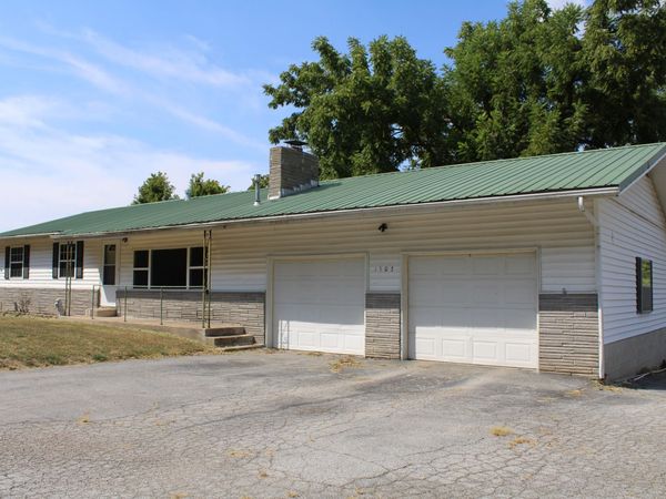 1507 Washington Avenue, Seneca, MO 64865
