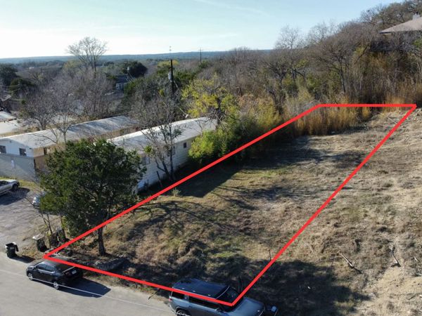 1104 Advance, San Marcos, TX 78666