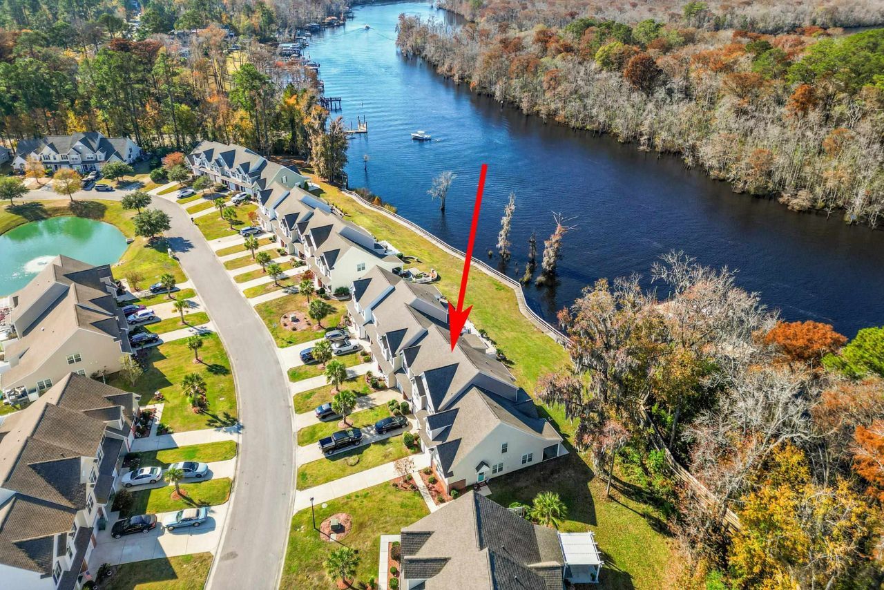 723 Riverward Dr. Photo 22