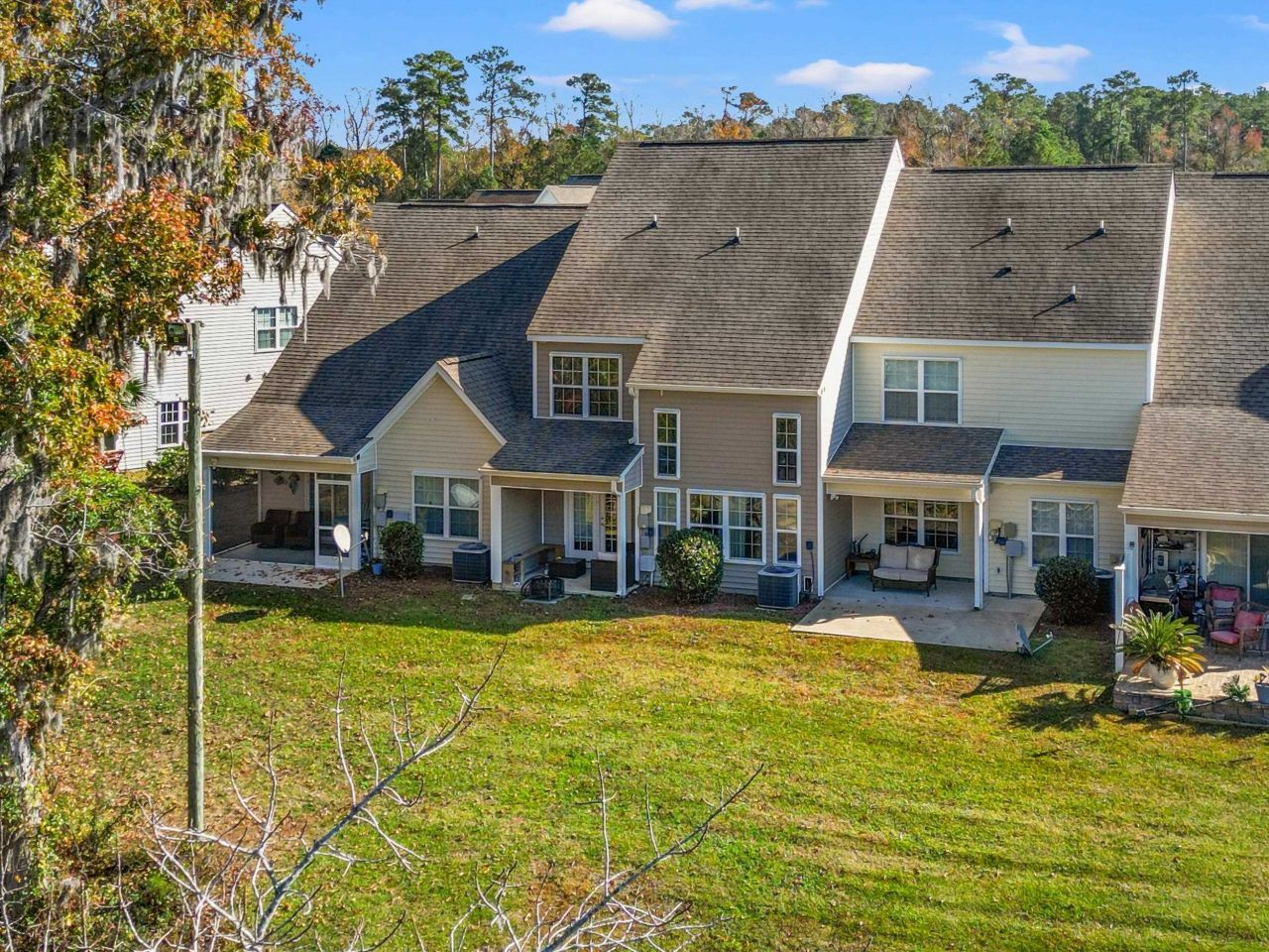 723 Riverward Dr. Photo 25