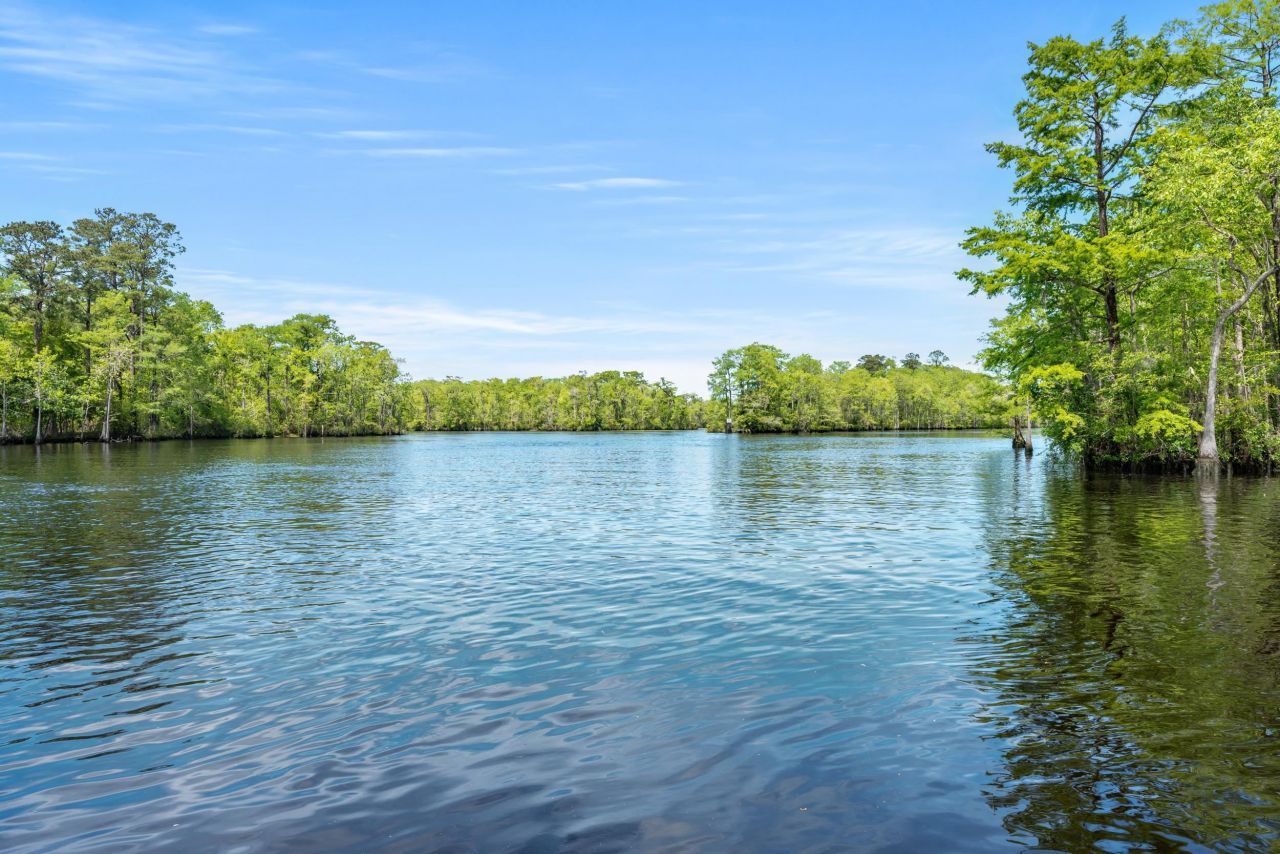 723 Riverward Dr. Photo 29