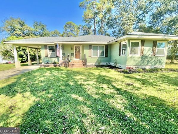 883 4th Avenue, Rochelle, GA 31079