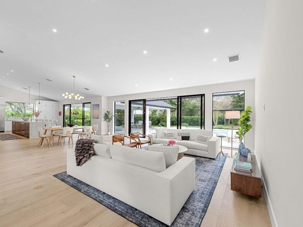 15865 Hiller Street, Wellington, FL 33414