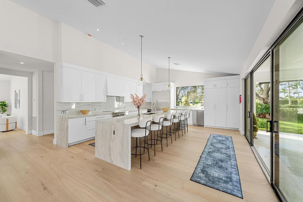 15865 Hiller Street, Wellington, FL 33414 Photo