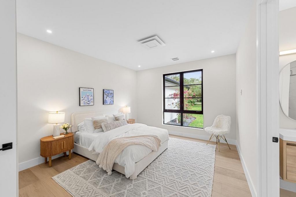 15865 Hiller Street, Wellington, FL 33414 Photo