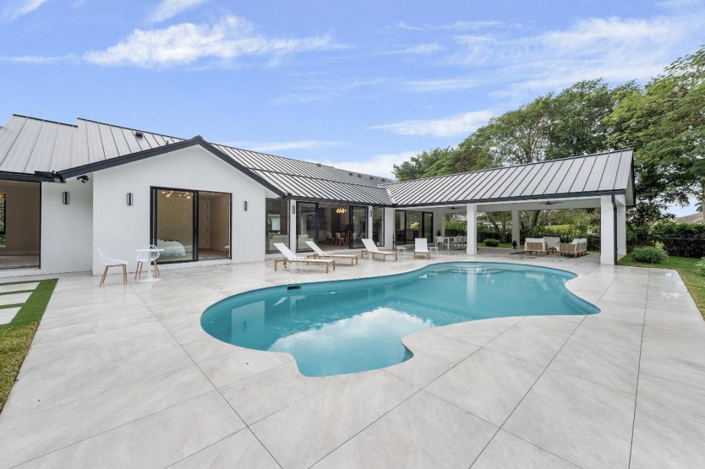 15865 Hiller Street, Wellington, FL 33414 Photo