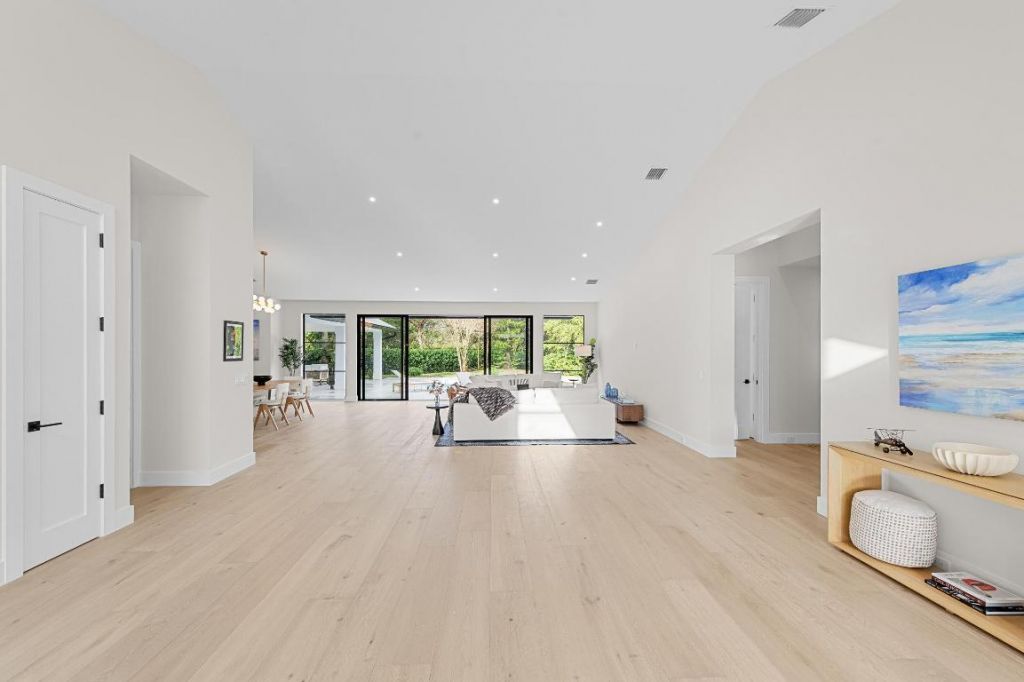 15865 Hiller Street, Wellington, FL 33414 Photo