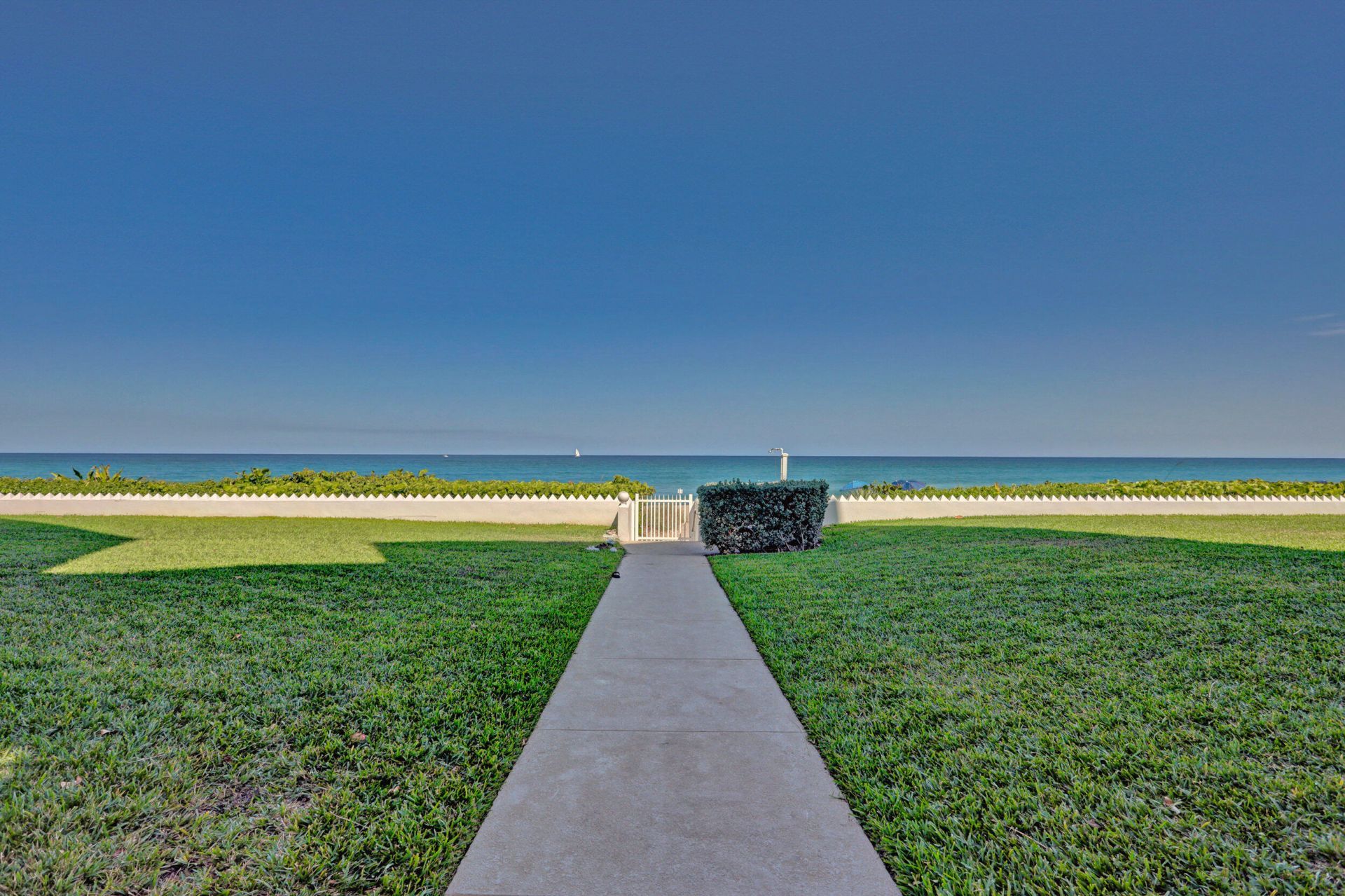 2850 S Ocean Boulevard, Unit 514, Palm Beach, FL 33480 Photo