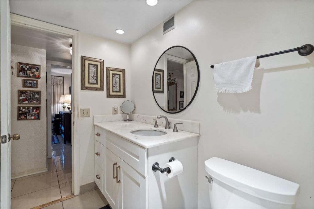 5200 N Ocean Boulevard, Unit 115A, Fort Lauderdale, FL 33308 Photo