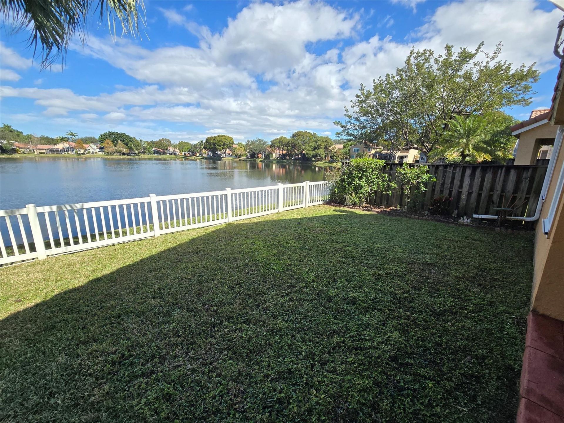 10061 NW 2nd Street, Plantation, FL 33324 Photo