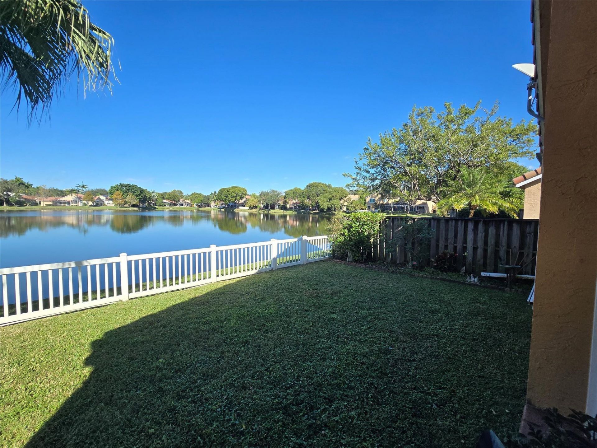 10061 NW 2nd Street, Plantation, FL 33324 Photo