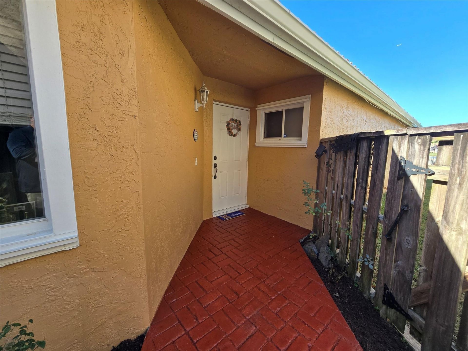10061 NW 2nd Street, Plantation, FL 33324 Photo