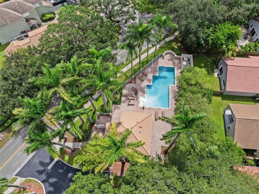 10061 NW 2nd Street, Plantation, FL 33324 Photo