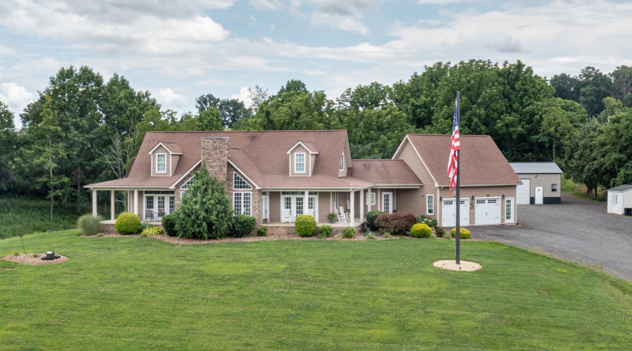 2311 Blacksburg Rd, Fincastle, VA 24090 Main Photo