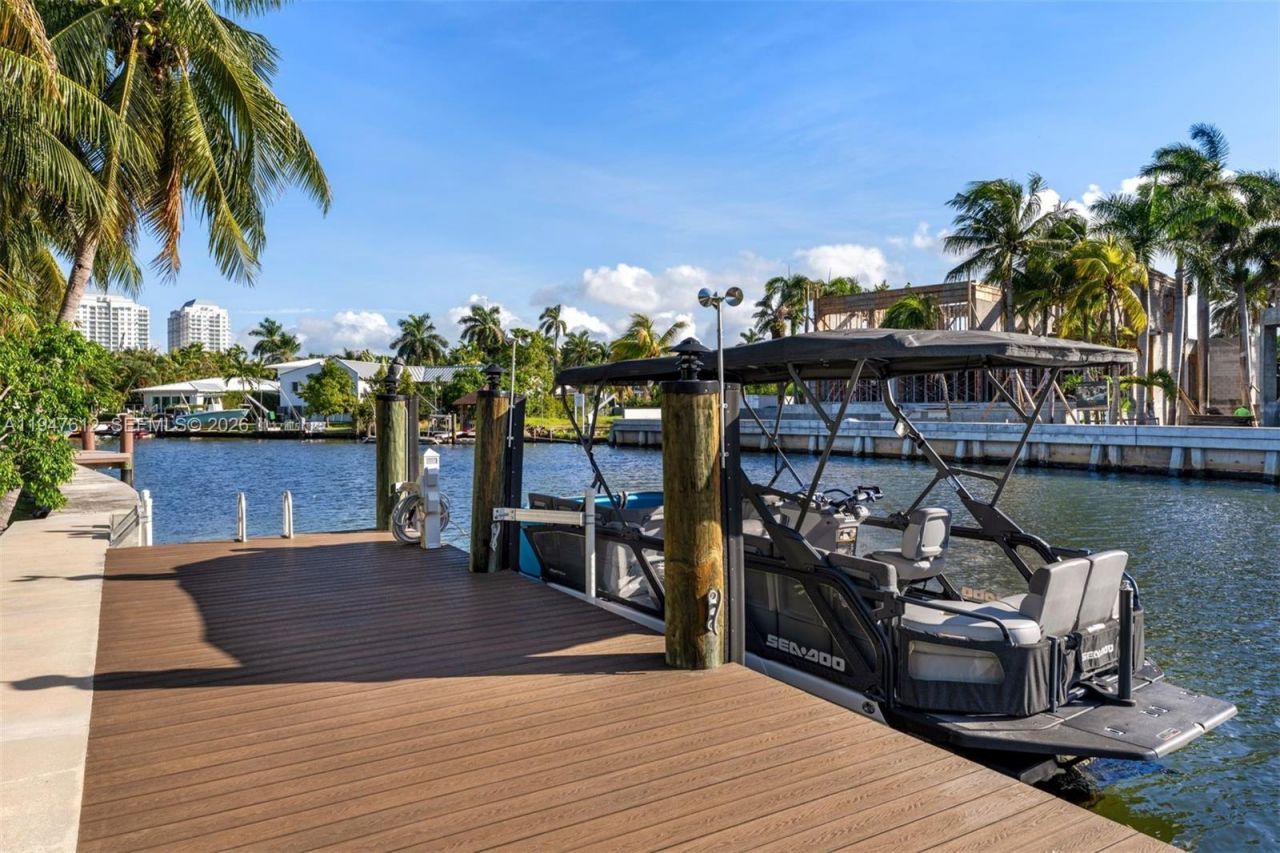 7333 Belle Meade Blvd, Miami, FL 33138 Photo