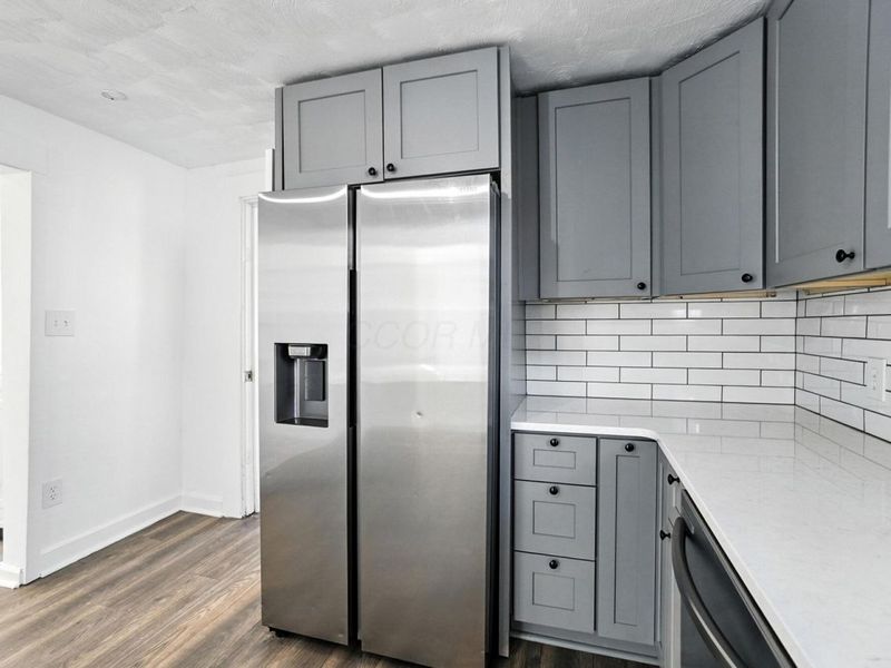 191 Elmwood Avenue, Newark, OH 43055 Photo 7