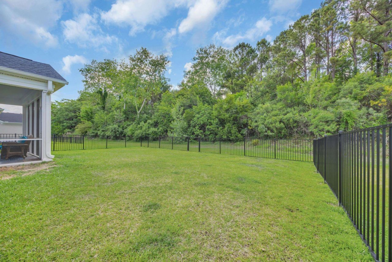 5545 Whitebark Dr. Photo 26