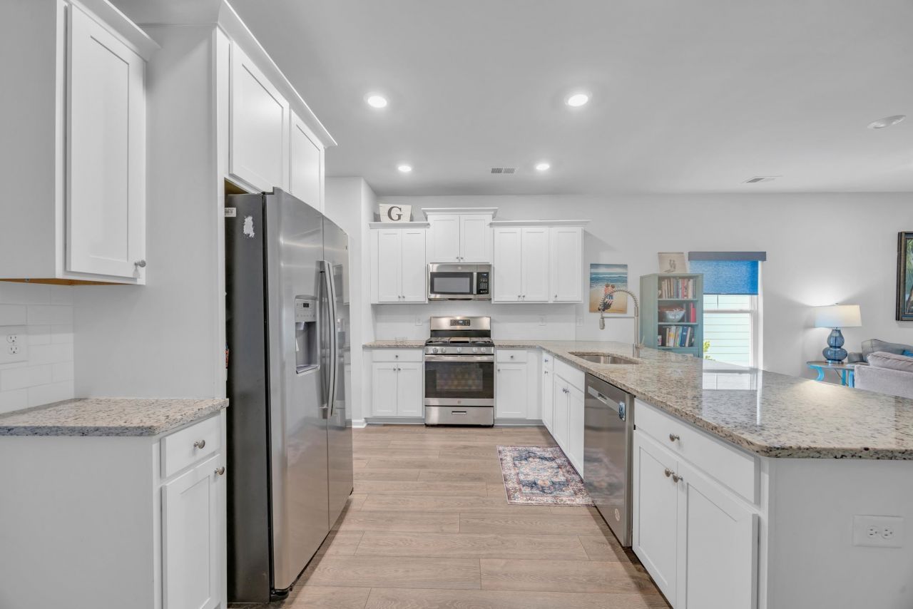 5545 Whitebark Dr. Photo 7