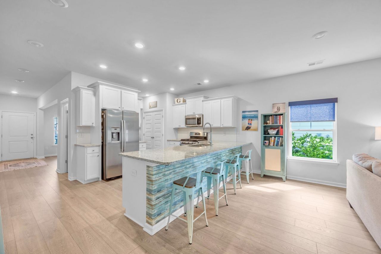 5545 Whitebark Dr. Photo 9