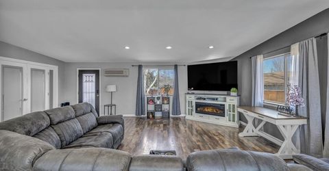 410 Paramount Court, Reno, NV 89506 Photo