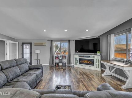 410 Paramount Court, Reno, NV 89506 Photo