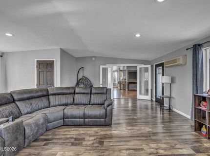 410 Paramount Court, Reno, NV 89506 Photo