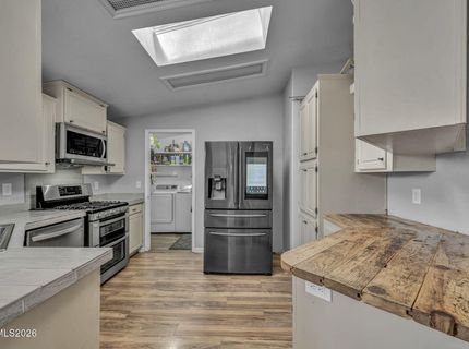 410 Paramount Court, Reno, NV 89506 Photo